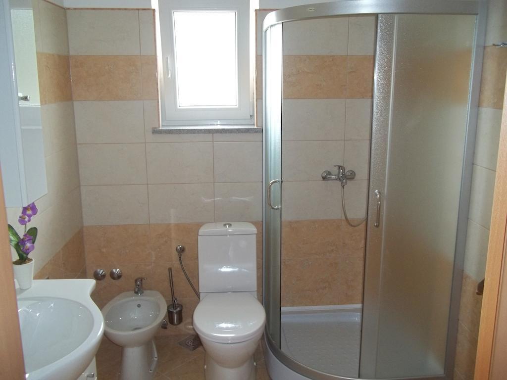Apartment Ljubas