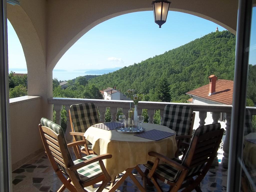 Ljubas Apartment *